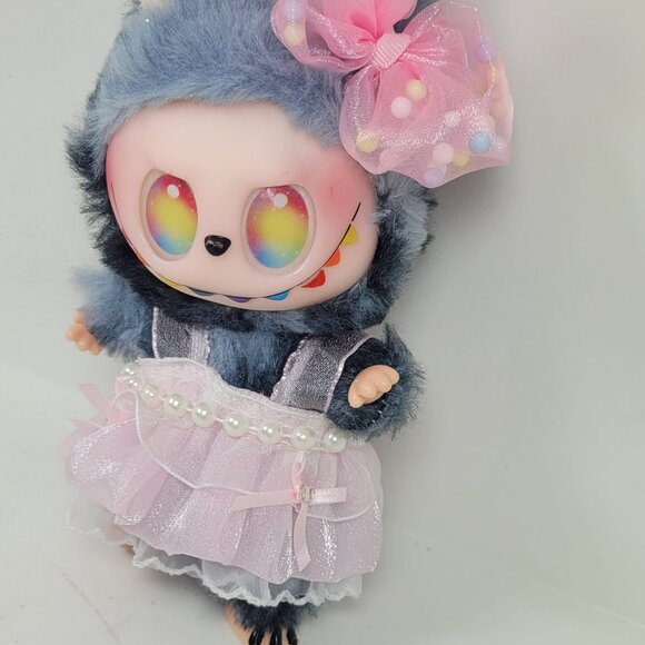 Labubu dress with bows and crown and pearls No Doll - Picture 3 of 10